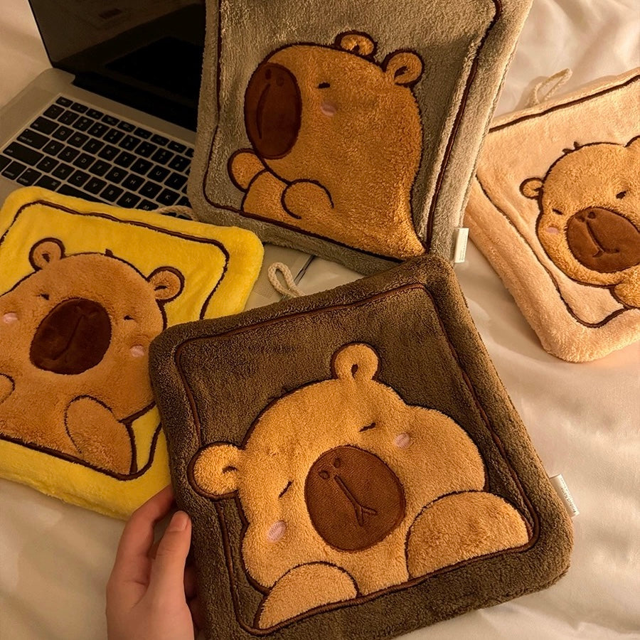 Cute Capybara Coral Fleece Hand Towels